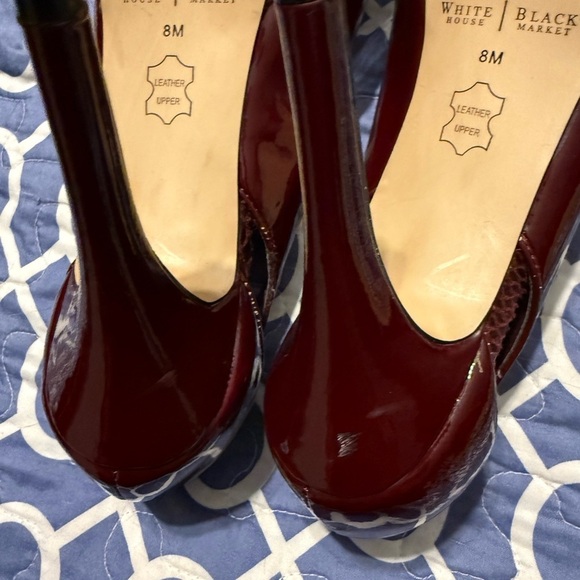 White House Black Market Red Patent Leather Heels Size 8 - Picture 8 of 9